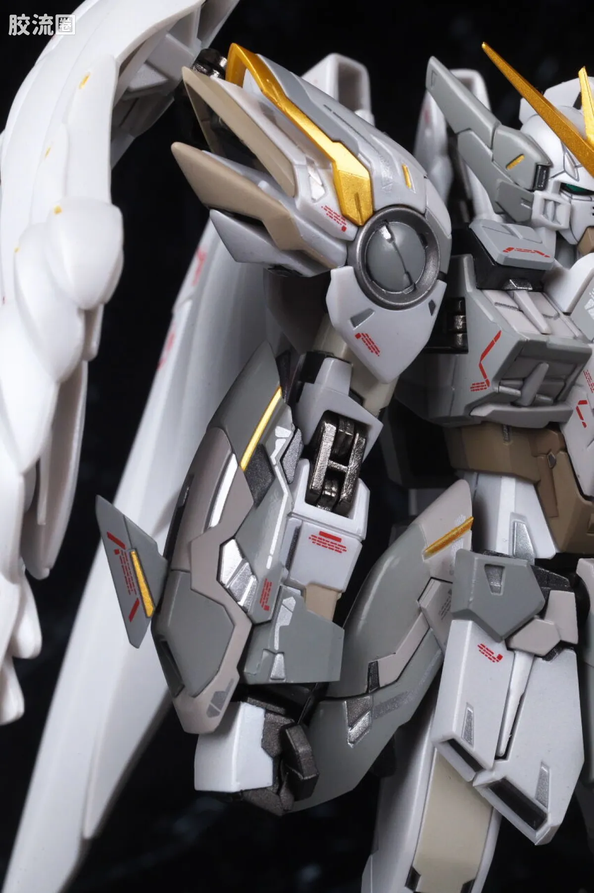 GUNDAM FIX FIGURATION GUNDAM FIX FIGURATION METAL COMPOSITE系列 飞翼零式高达 CLOAKED CUSTOM - 图片