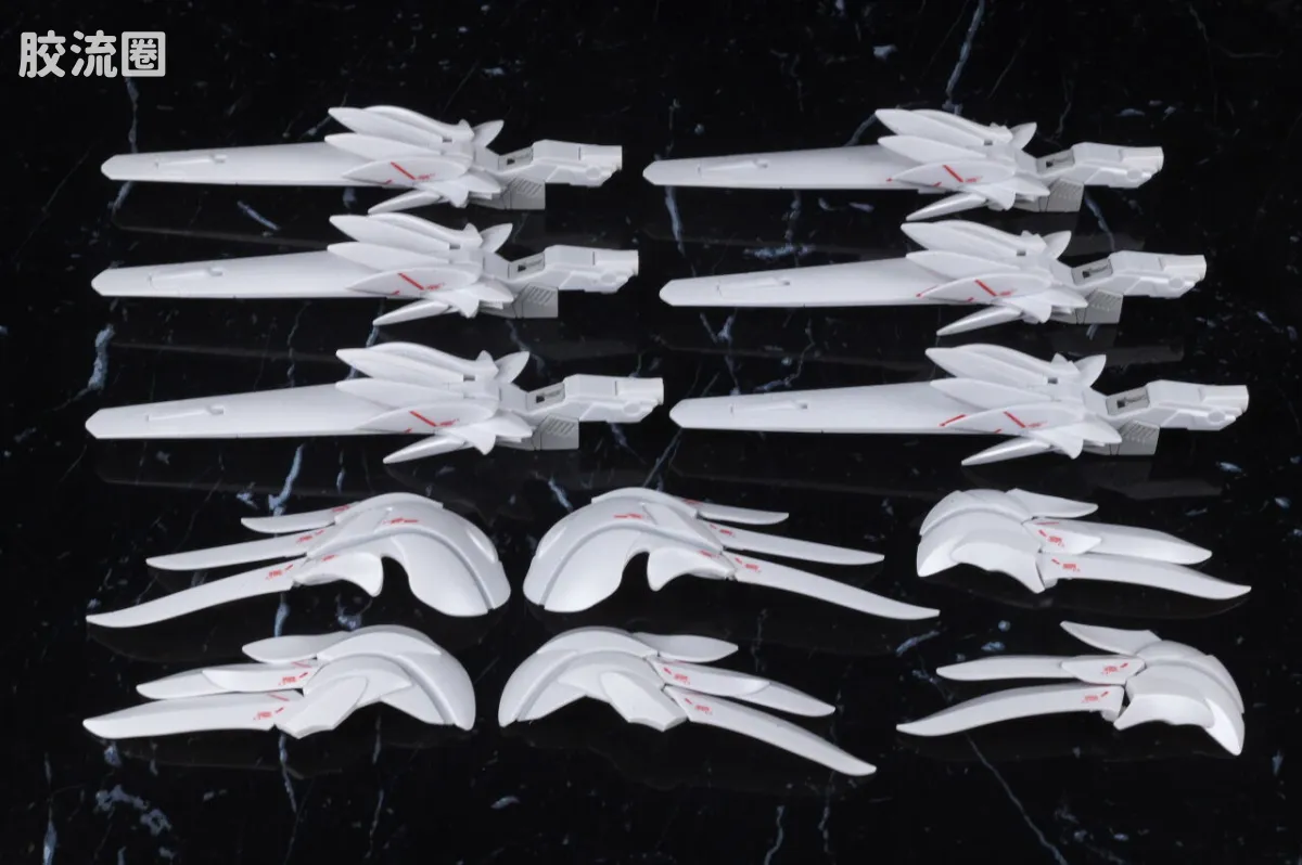 GUNDAM FIX FIGURATION GUNDAM FIX FIGURATION METAL COMPOSITE系列 飞翼零式高达 CLOAKED CUSTOM - 图片