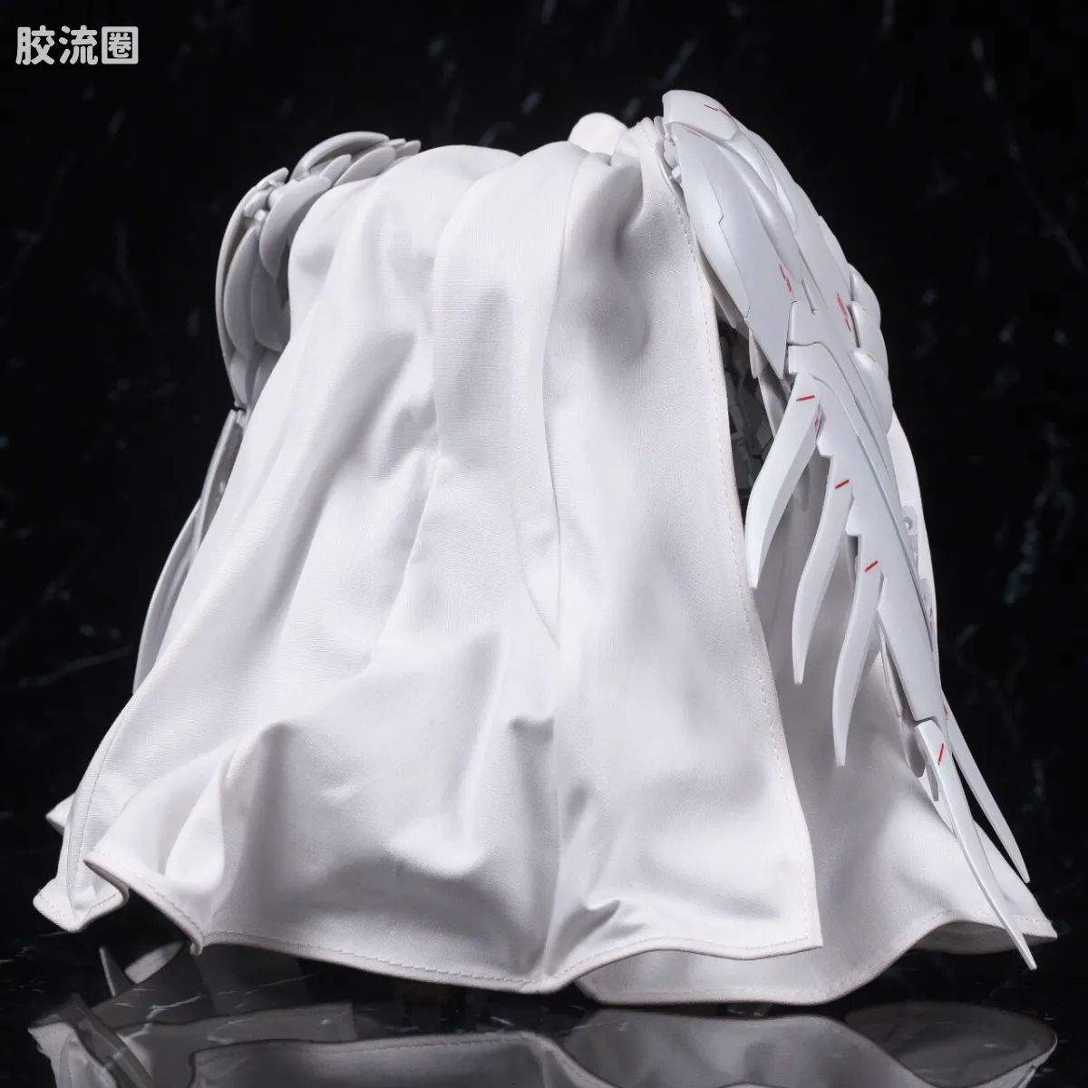 GUNDAM FIX FIGURATION GUNDAM FIX FIGURATION METAL COMPOSITE系列 飞翼零式高达 CLOAKED CUSTOM - 图片