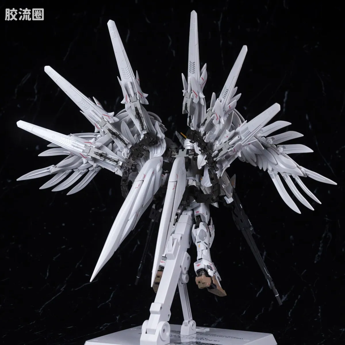 GUNDAM FIX FIGURATION GUNDAM FIX FIGURATION METAL COMPOSITE系列 飞翼零式高达 CLOAKED CUSTOM - 图片