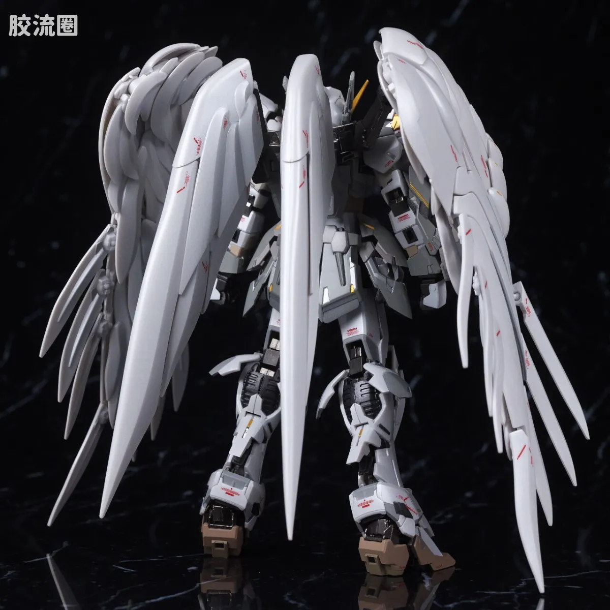 GUNDAM FIX FIGURATION GUNDAM FIX FIGURATION METAL COMPOSITE系列 飞翼零式高达 CLOAKED CUSTOM - 图片