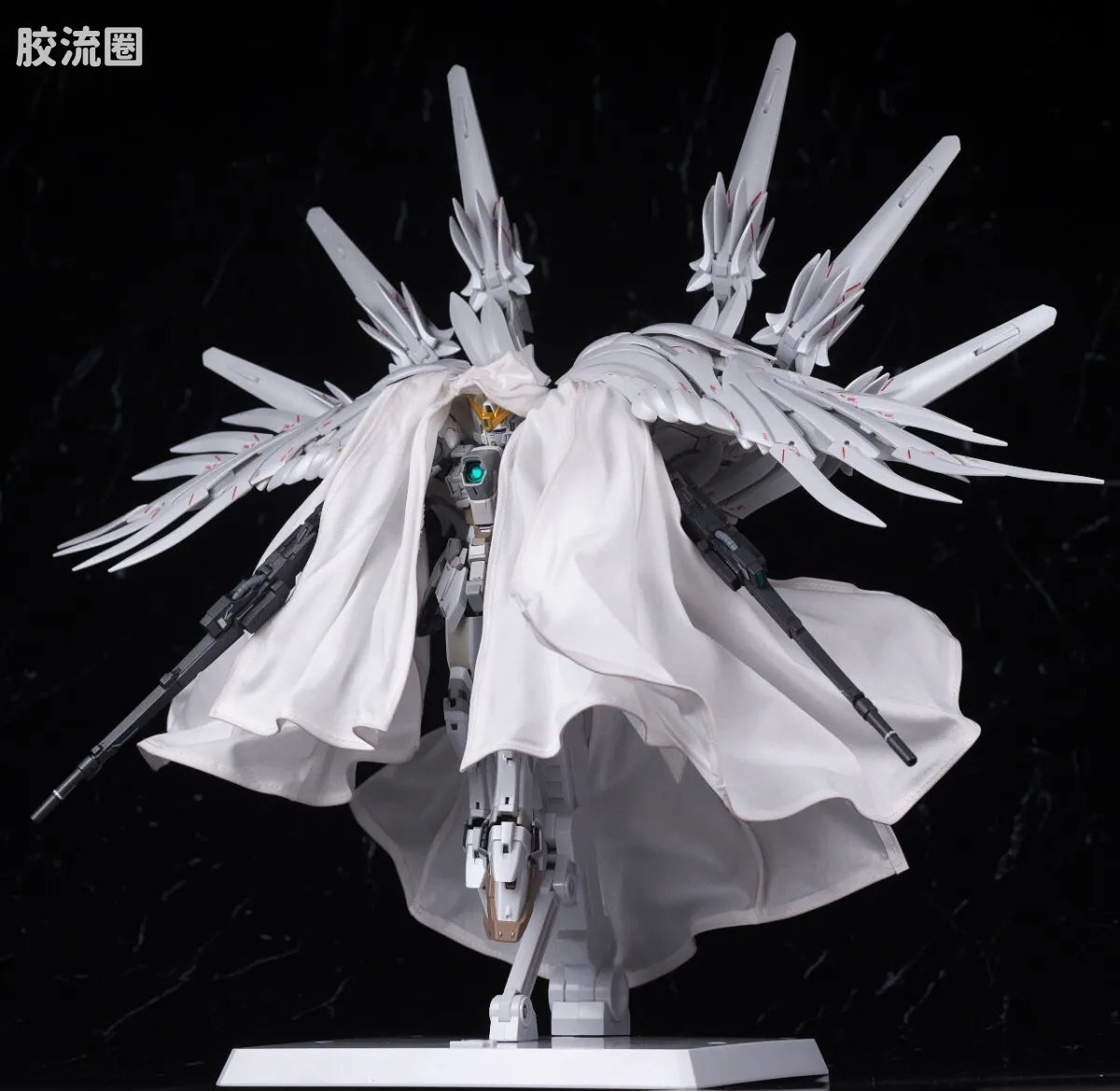 GUNDAM FIX FIGURATION GUNDAM FIX FIGURATION METAL COMPOSITE系列 飞翼零式高达 CLOAKED CUSTOM - 图片