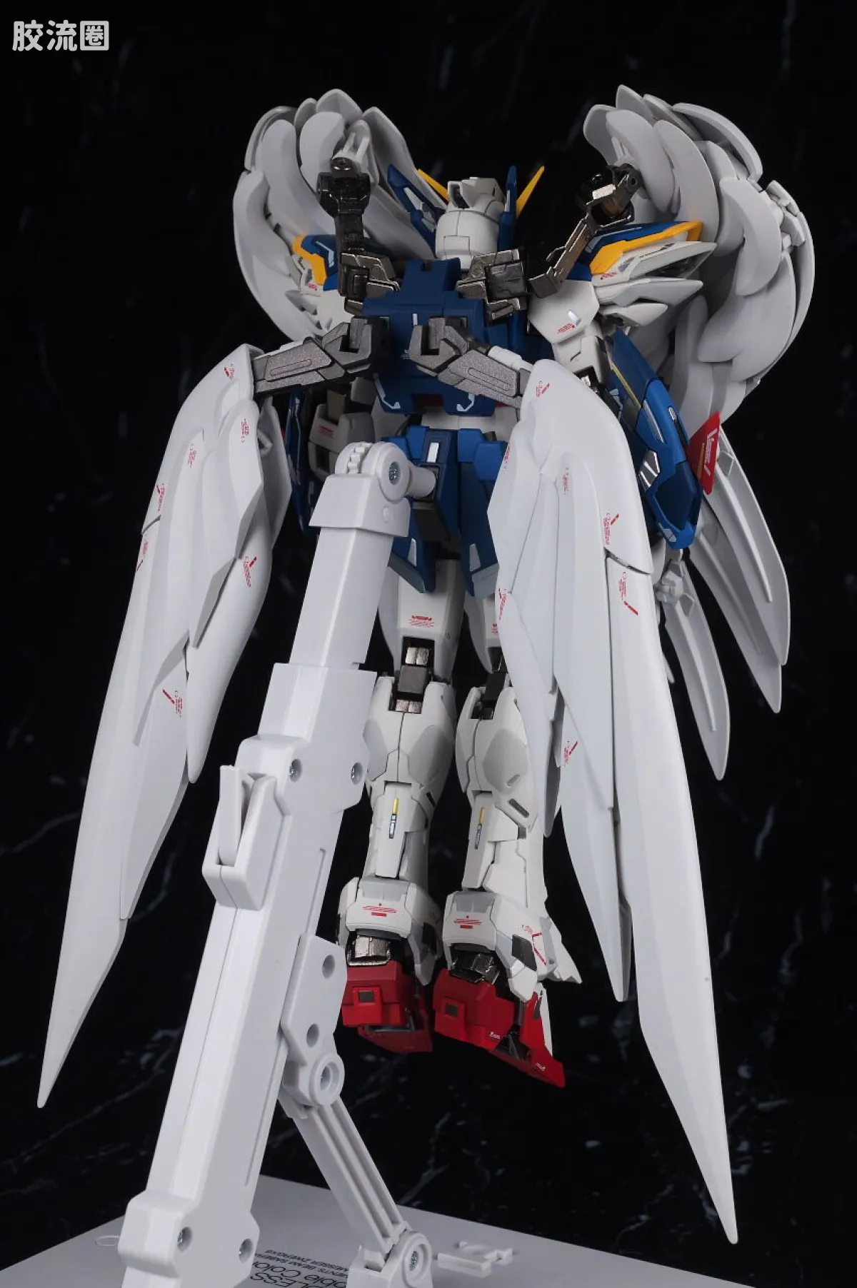 GUNDAM FIX FIGURATION GUNDAM FIX FIGURATION METAL COMPOSITE系列 飞翼高达零式(EW) Noble Color Ver. - 图片