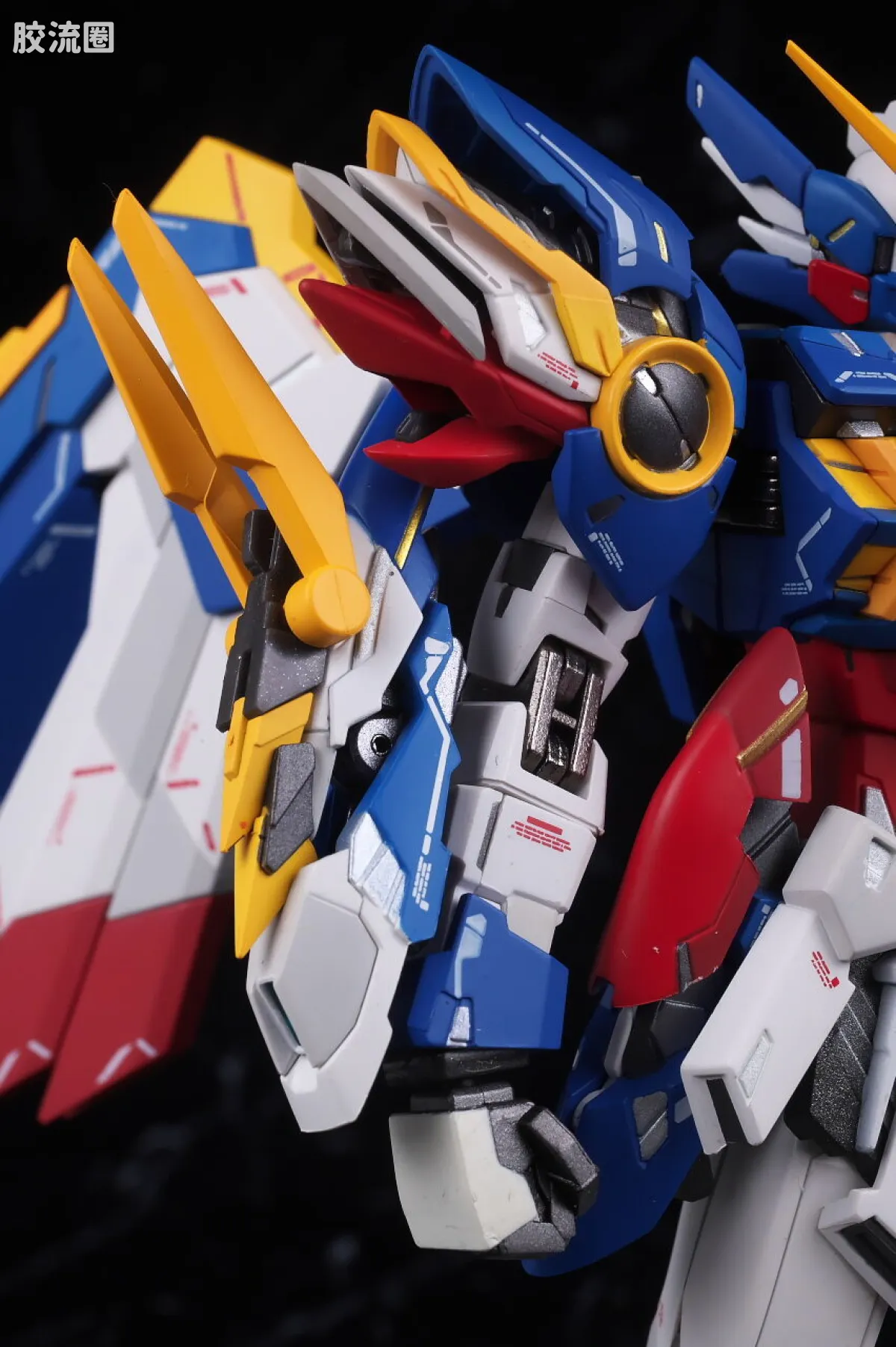 GUNDAM FIX FIGURATION GUNDAM FIX FIGURATION METAL COMPOSITE系列 飞翼高达(EW版) 早期配色ver. - 图片