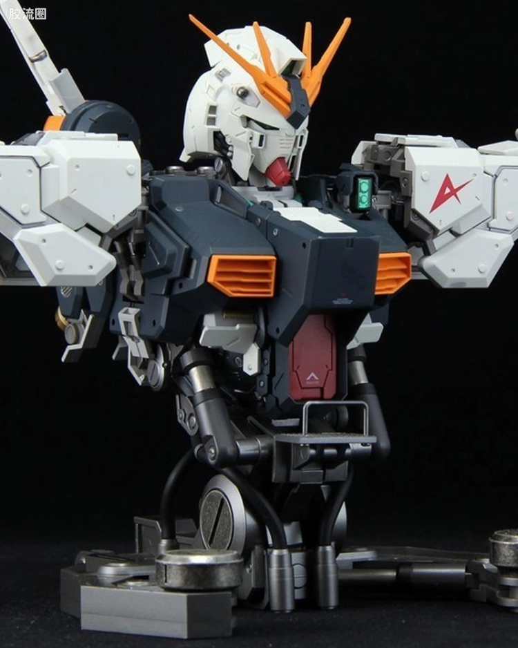 GUNDAM RX-93 μ 高达胸像