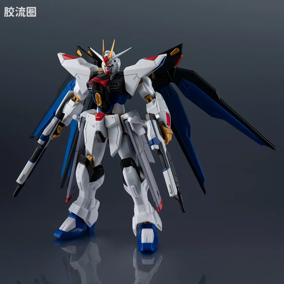 GUNDAM UNIVERSE系列 普通版 强袭自由高达RENEWAL - 图片