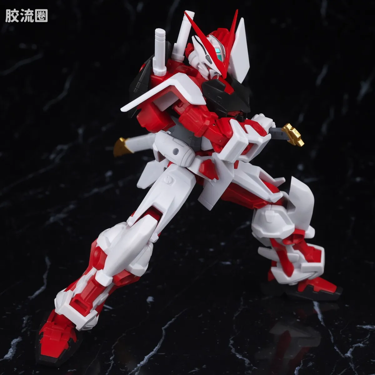 GUNDAM UNIVERSE系列 普通版 GU-34 异端高达红色机 - 图片