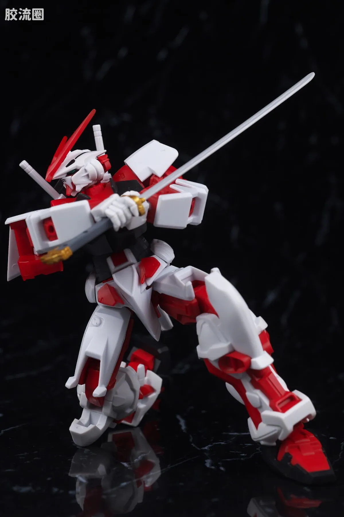 GUNDAM UNIVERSE系列 普通版 GU-34 异端高达红色机 - 图片