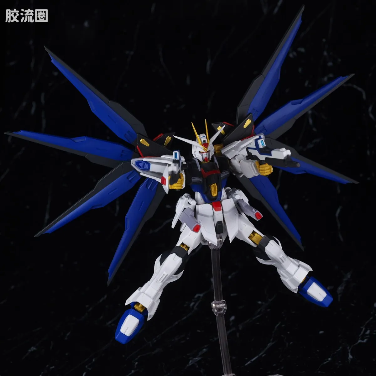 GUNDAM UNIVERSE系列 普通版 GU-36 强袭自由高达II型 - 图片