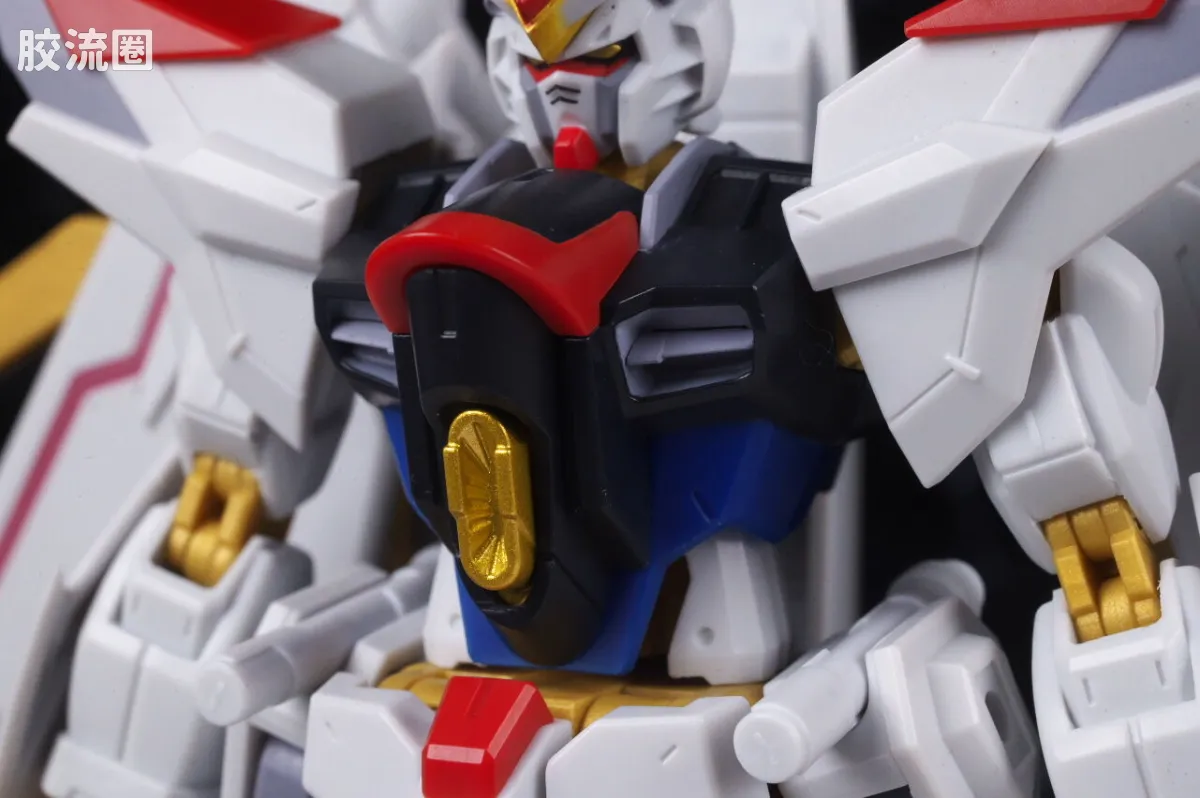 GUNDAM UNIVERSE系列 普通版 非凡强袭自由 - 图片