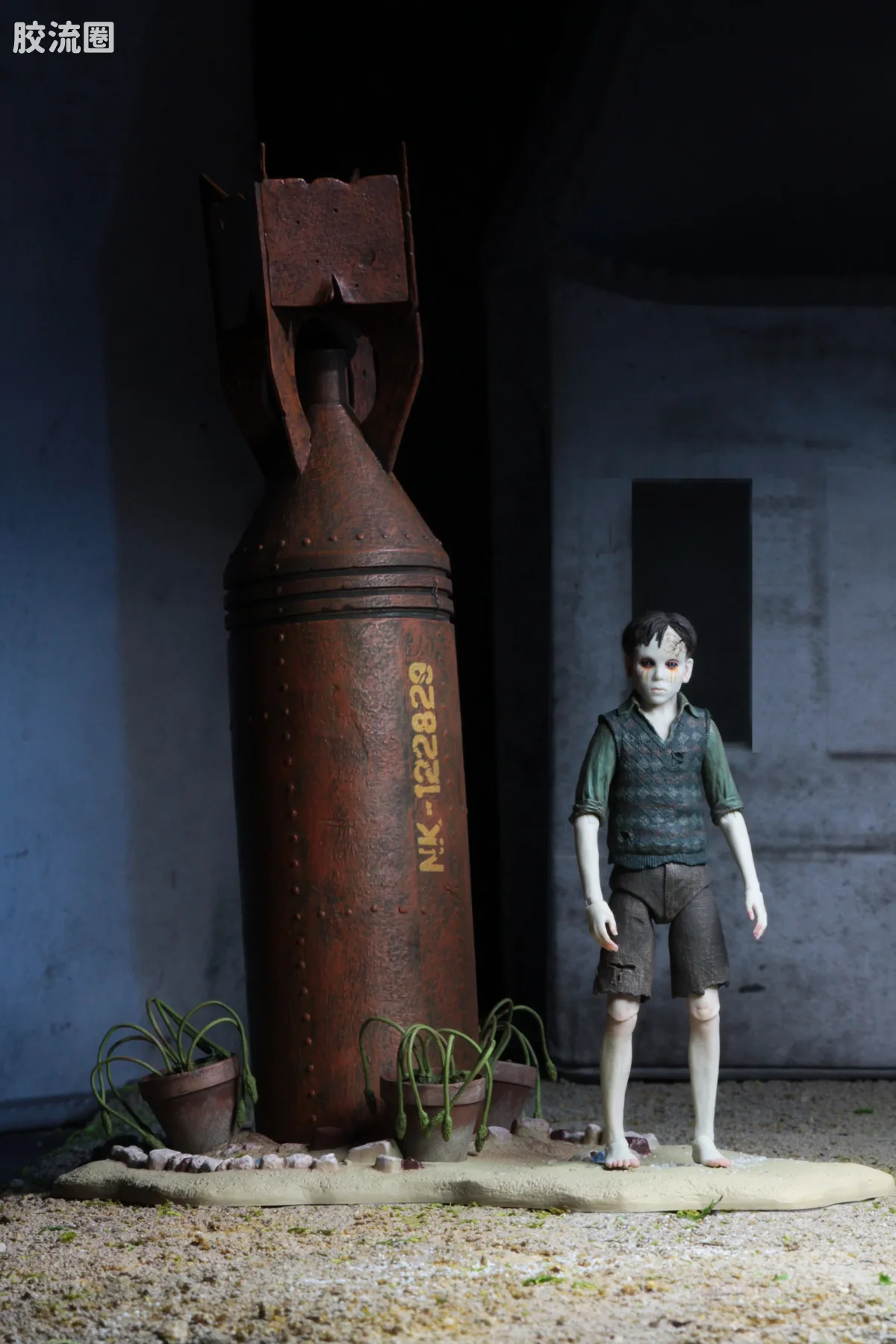 NECA 7寸可动人形系列 吉尔莫·德尔·托罗 影视作品系列 电影 鬼童院 桑蒂 - 图片