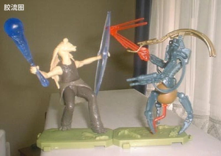 Gungan Warrior and Destroyer Droid