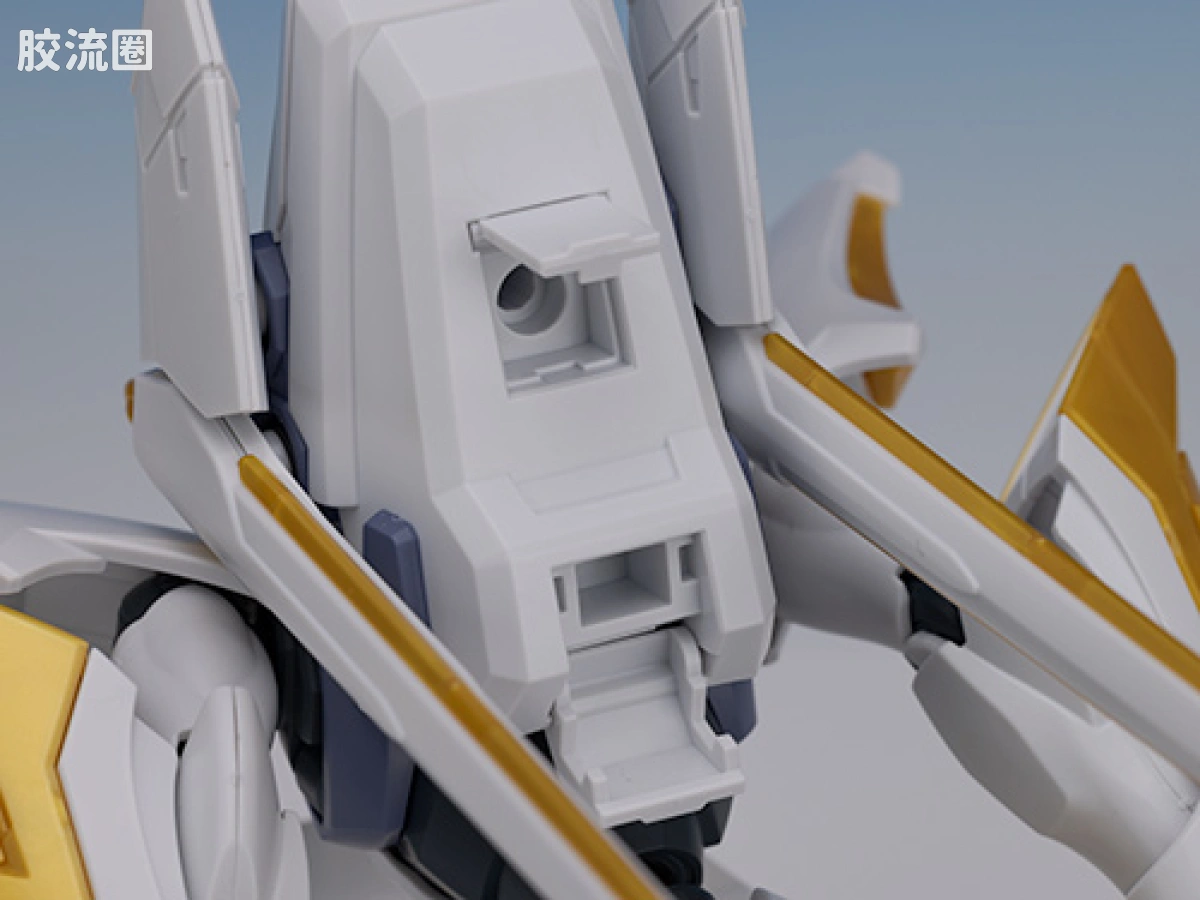 万代综合拼装模型系列 反逆的鲁鲁修 HG 兰斯洛特·阿尔比昂 - 图片