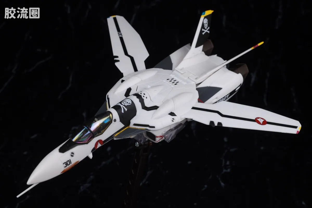 HI-METAL R 普通版 VF-0S 凤凰(罗伊·福克机) - 图片