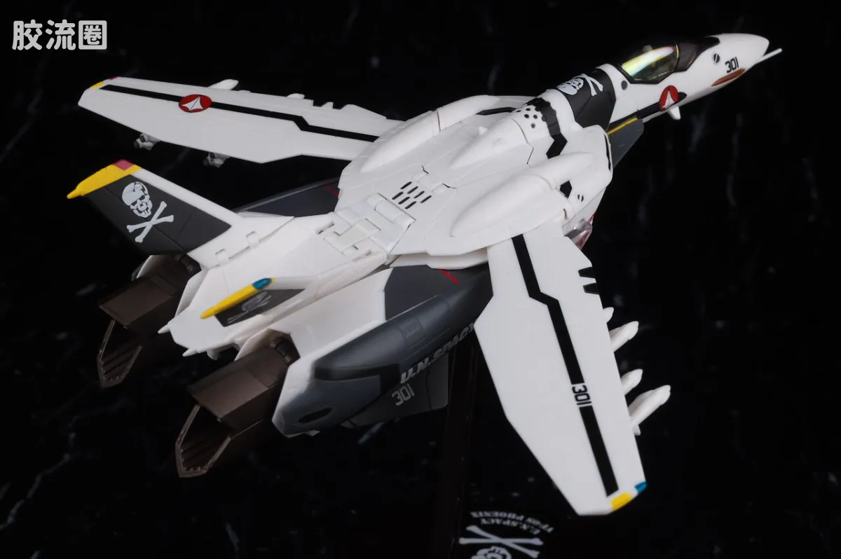 HI-METAL R 普通版 VF-0S 凤凰(罗伊·福克机) - 图片