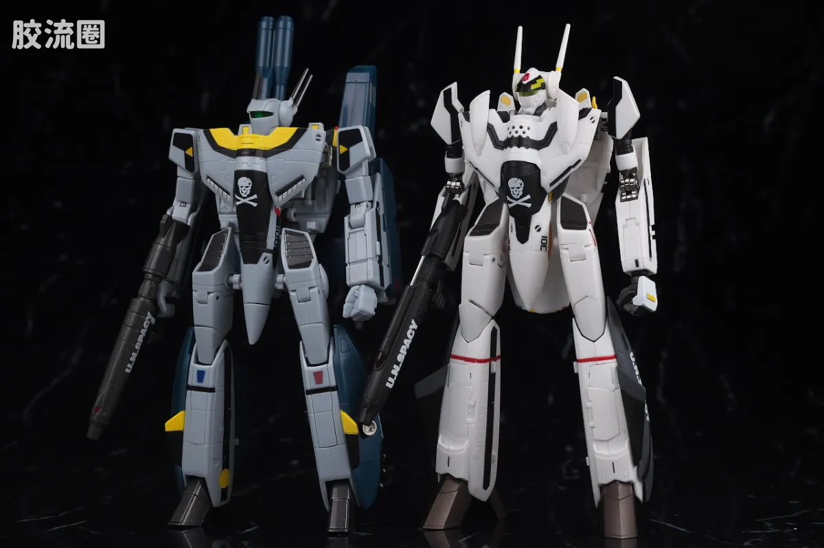 HI-METAL R 普通版 VF-0S 凤凰(罗伊·福克机) - 图片
