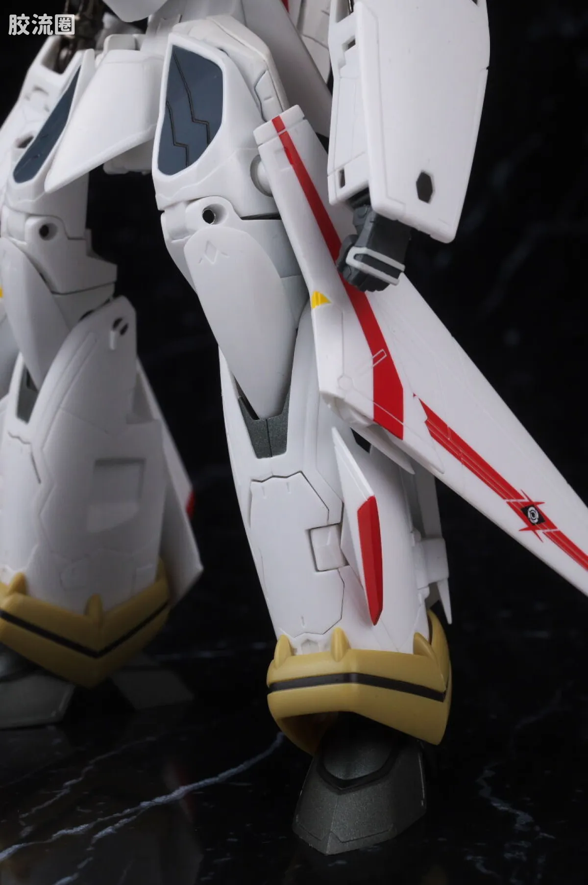 HI-METAL R 限定特别版 VF-19P Excalibur(行星佐拉巡逻队式样) - 图片