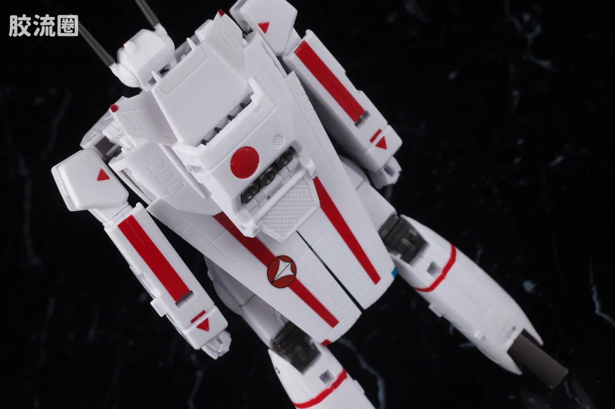HI-METAL R 普通版 VF-1J 装甲女武神(一条辉机) REVIVAL Ver. - 图片