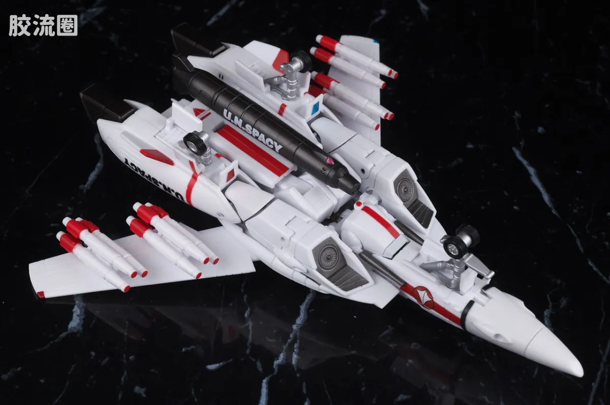 HI-METAL R 普通版 VF-1J 装甲女武神(一条辉机) REVIVAL Ver. - 图片