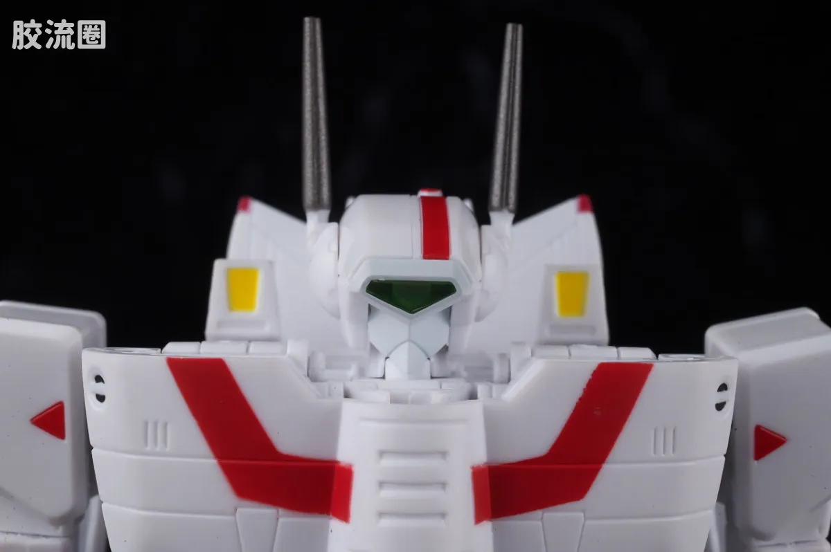 HI-METAL R 普通版 VF-1J 装甲女武神(一条辉机) REVIVAL Ver. - 图片