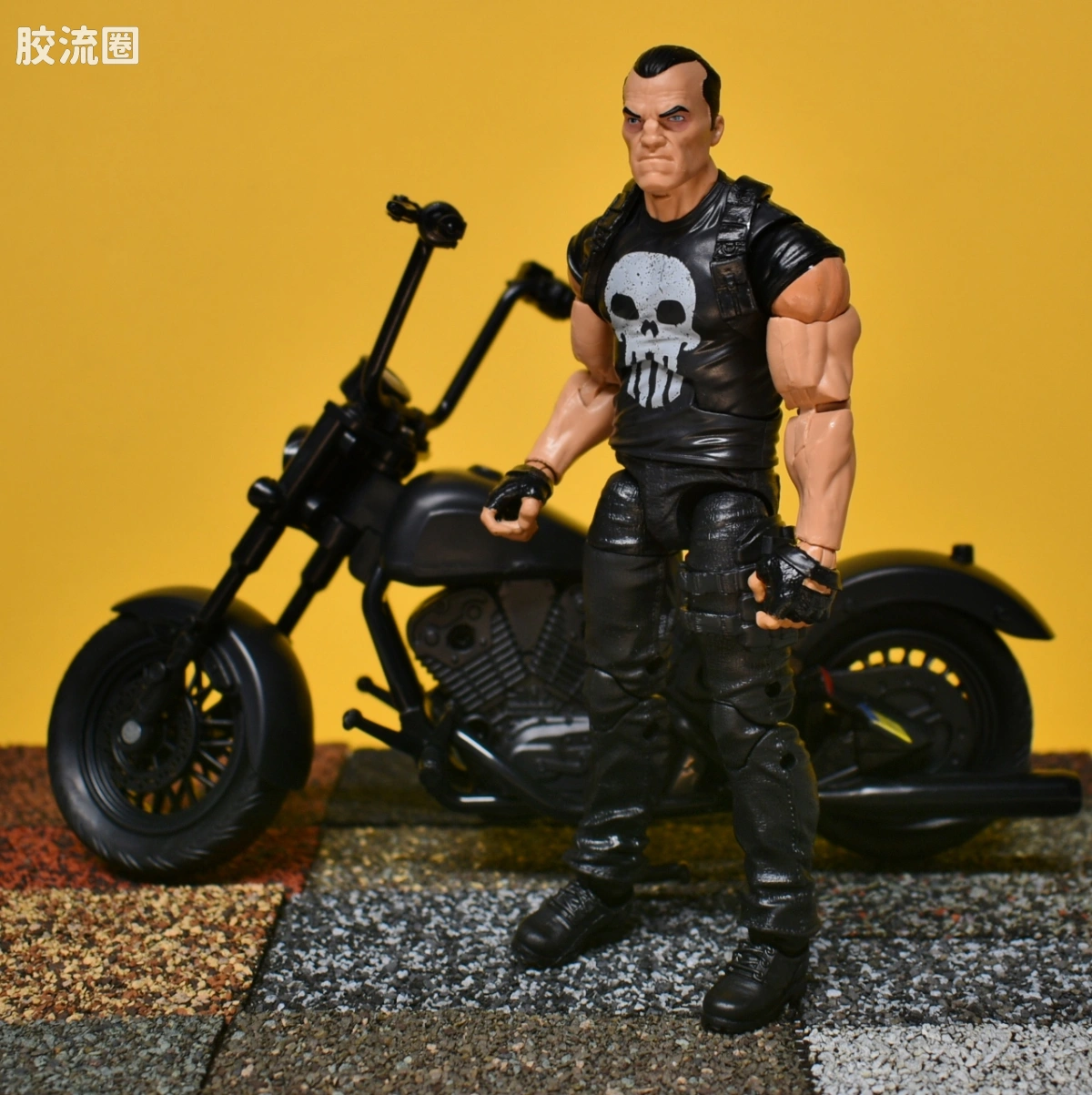 Marvel Legends/漫威传奇 可动人偶系列 人与载具 惩罚者与摩托车 - 图片