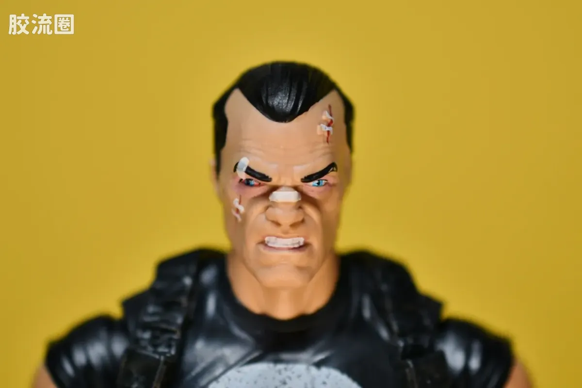 Marvel Legends/漫威传奇 可动人偶系列 人与载具 惩罚者与摩托车 - 图片