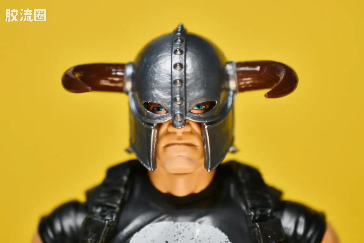 Marvel Legends/漫威传奇 可动人偶系列 人与载具 惩罚者与摩托车 - 图片
