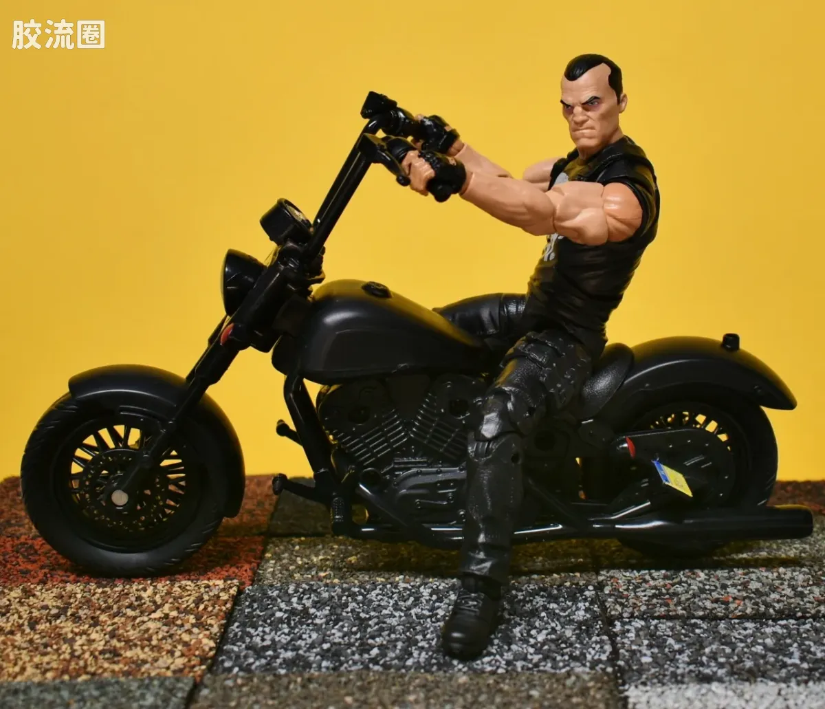 Marvel Legends/漫威传奇 可动人偶系列 人与载具 惩罚者与摩托车 - 图片