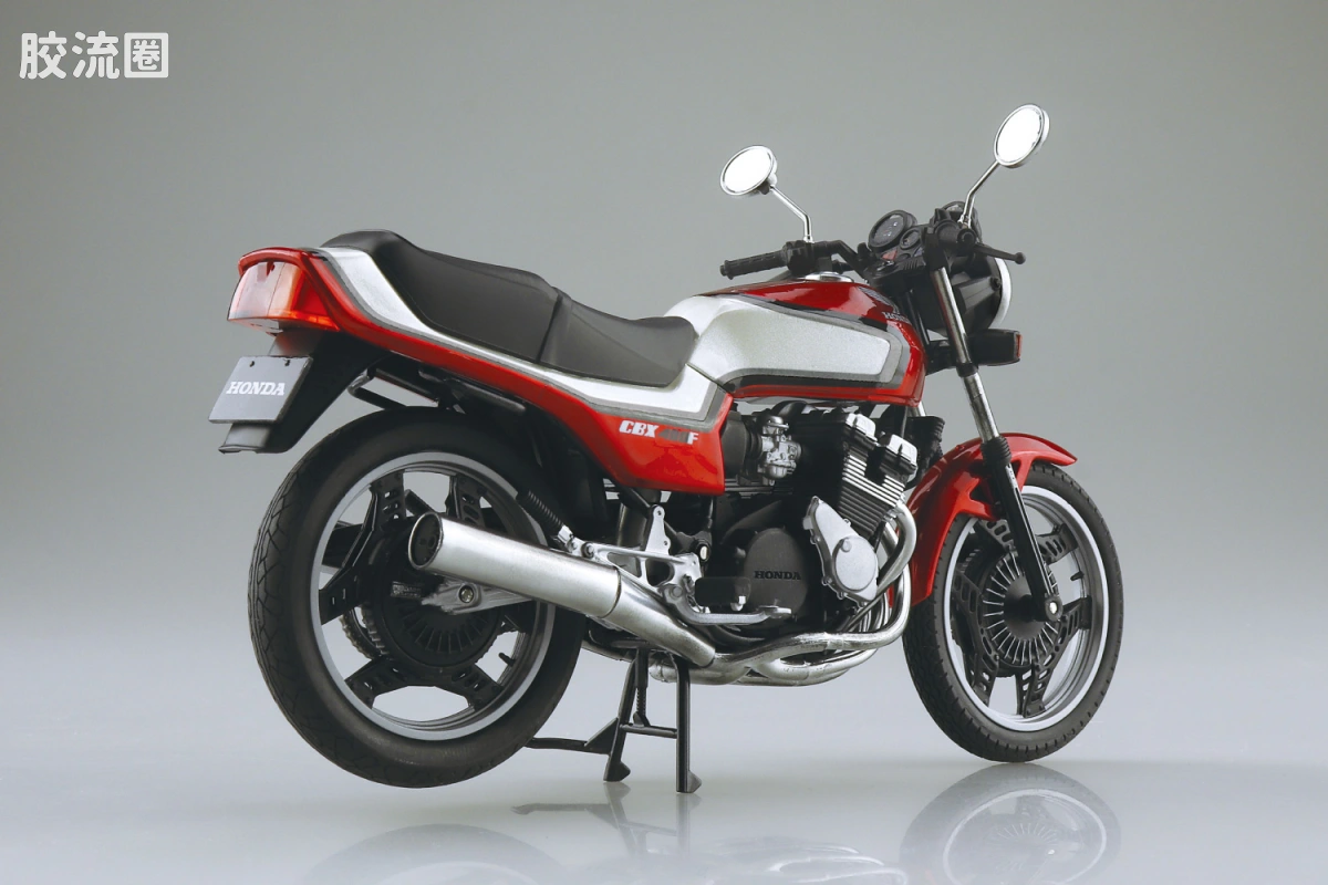 青岛社成品车系列 1/12 成品摩托车 本田 CBX400F （珍珠白/糖果红） - 图片