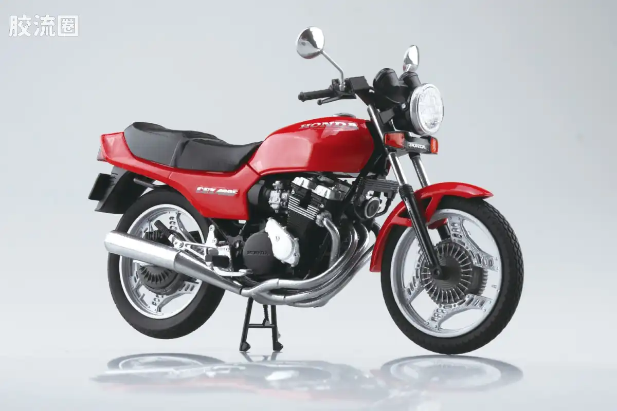 青岛社成品车系列 1/12 成品摩托车 本田 CBX400F （蒙扎红） - 图片