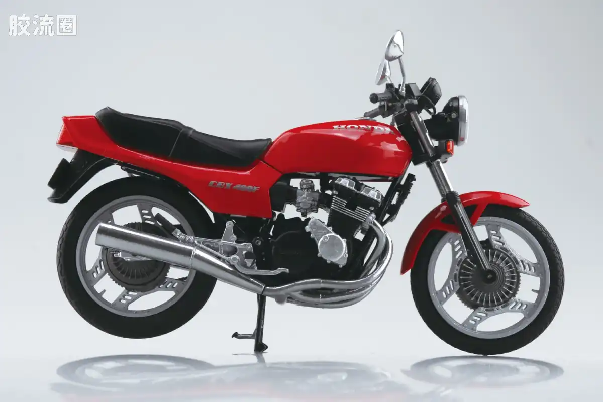 青岛社成品车系列 1/12 成品摩托车 本田 CBX400F （蒙扎红） - 图片