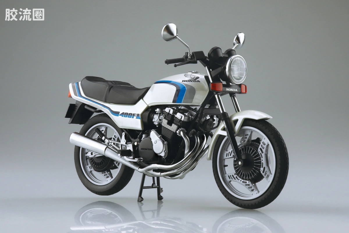 青岛社成品车系列 1/12 成品摩托车 本田 CBX400F (珍珠贝壳白 CBX550F Ver.) - 图片