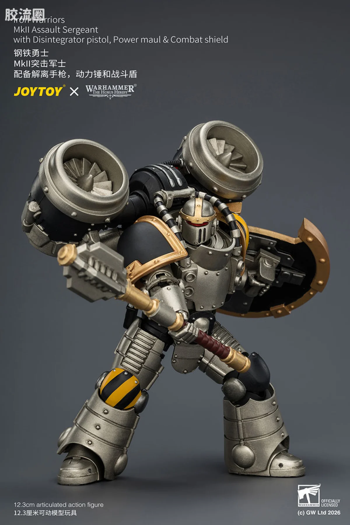 JOYTOY x 战锤40K null HH钢铁勇士 MK2突击军士 配备解离手枪，动力锤和战斗盾 - 图片