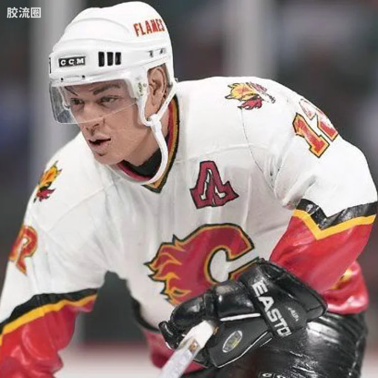 麦克法兰NHL冰球系列玩具 第4代 JAROME IGINLA