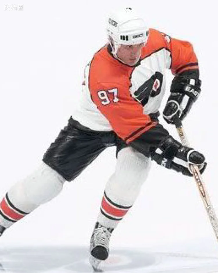 JEREMY ROENICK