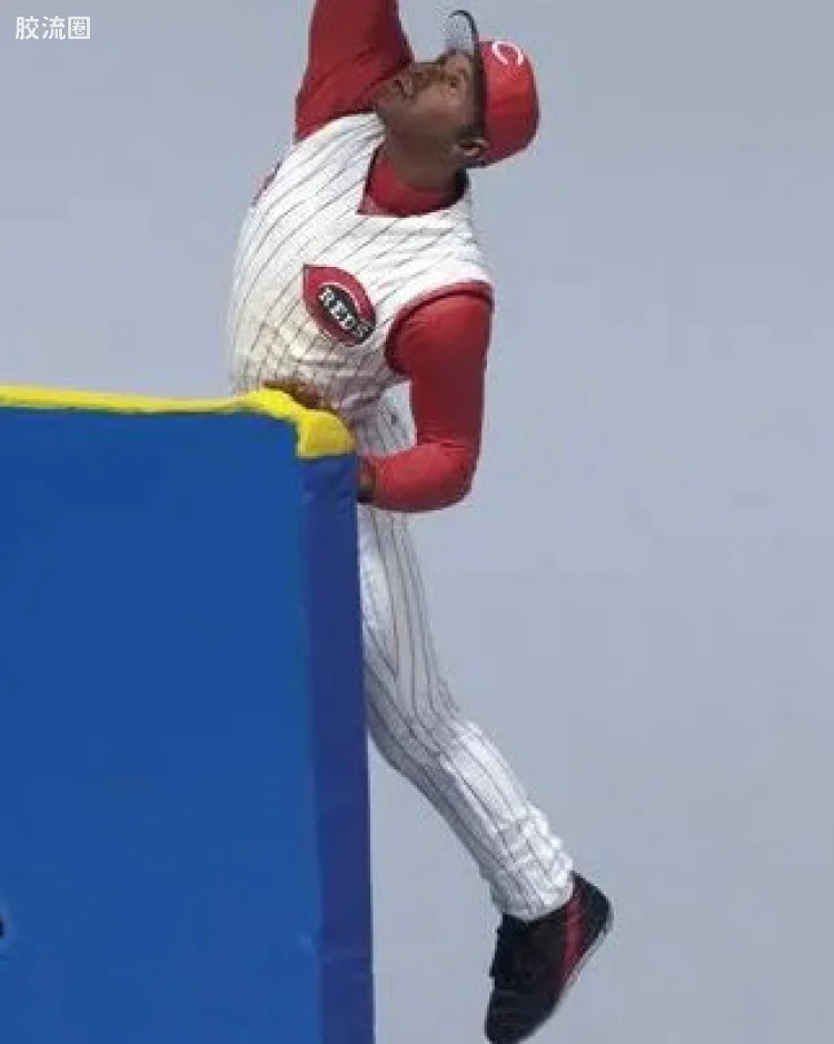 KEN GRIFFEY JR.