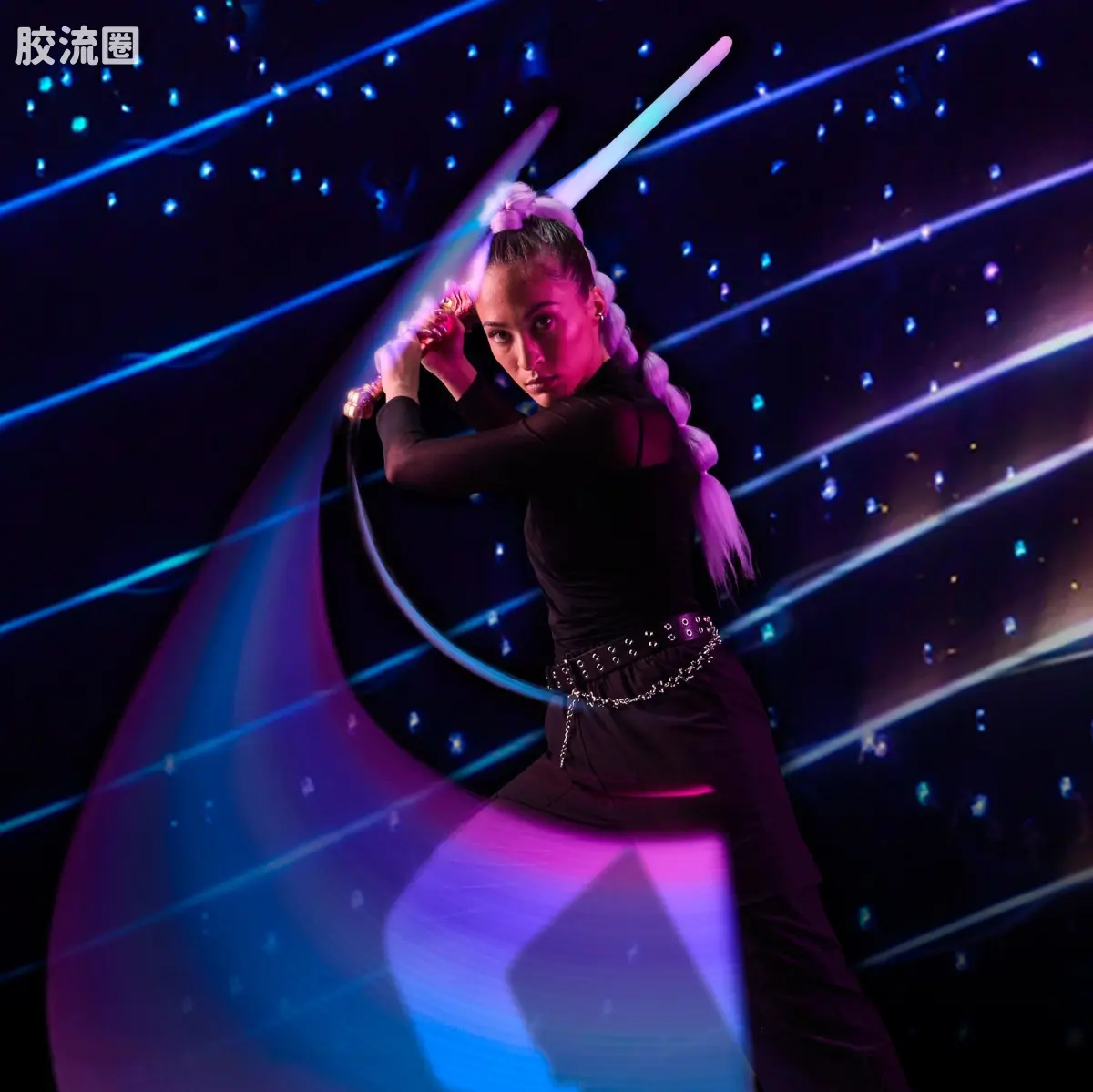 孩之宝综合系列 综合 KPOP 恶魔猎手 露米·赛恩-吉奥姆 高级电子剑 - 图片