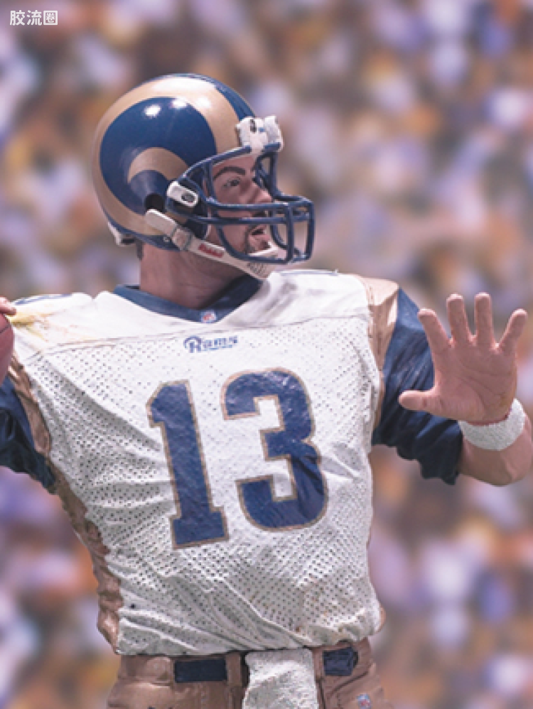 麦克法兰NFL美式足球系列玩具 第1代 KURT WARNER