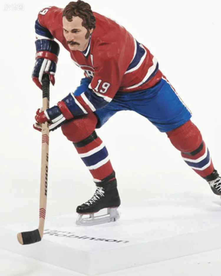 LARRY ROBINSON