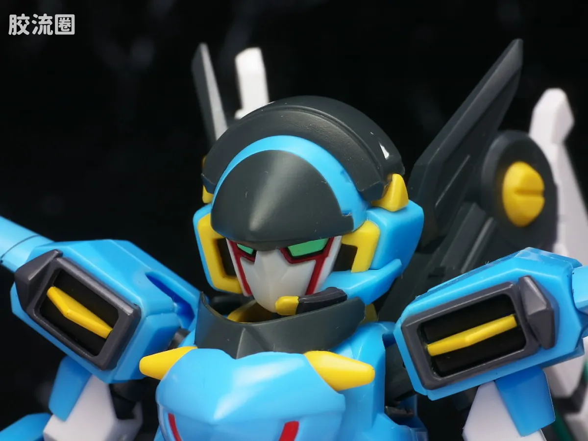 万代纸箱战机系列拼装模型 Z-MODE 完成品 LBX 伊卡洛斯-强袭 & LBX 伊卡洛斯-零式 - 图片