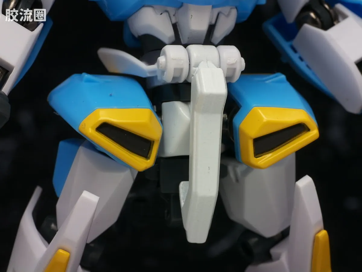 万代纸箱战机系列拼装模型 Z-MODE 完成品 LBX 伊卡洛斯-强袭 & LBX 伊卡洛斯-零式 - 图片