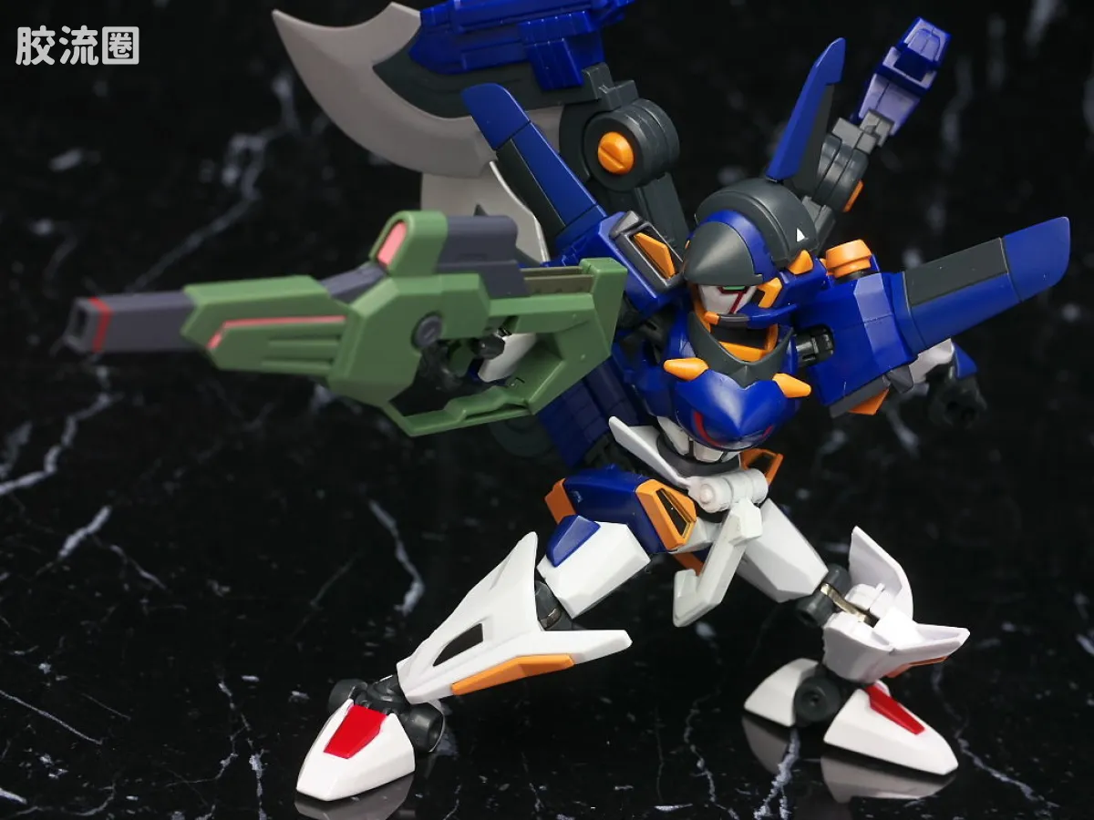 万代纸箱战机系列拼装模型 Z-MODE 完成品 LBX 伊卡洛斯-强袭 & LBX 伊卡洛斯-零式 - 图片