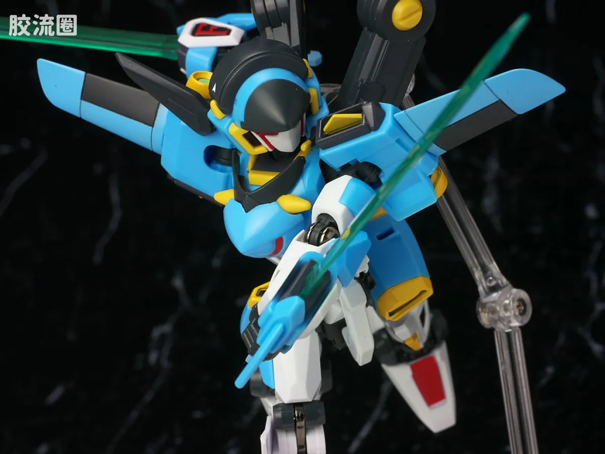 万代纸箱战机系列拼装模型 Z-MODE 完成品 LBX 伊卡洛斯-强袭 & LBX 伊卡洛斯-零式 - 图片