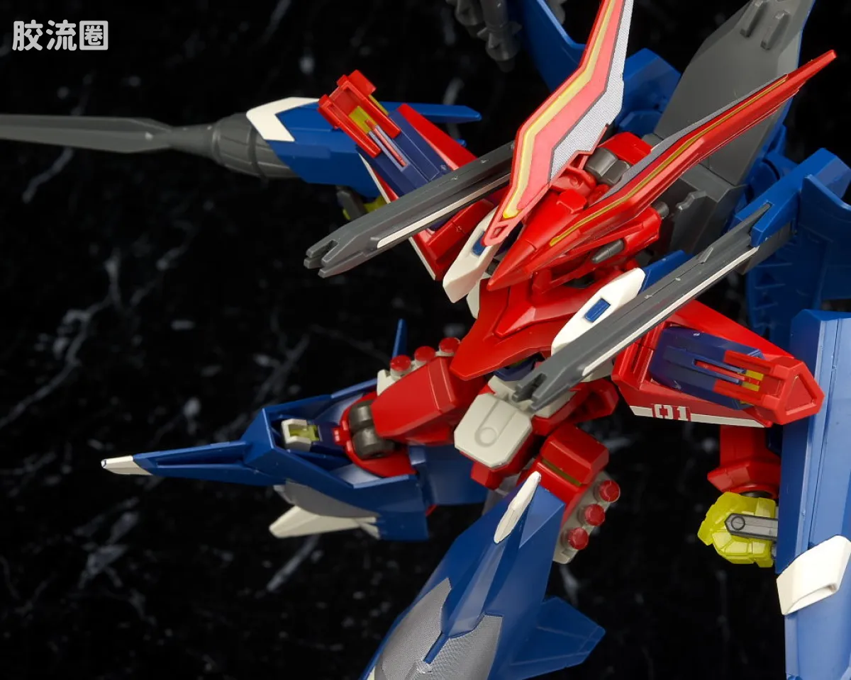 万代纸箱战机系列拼装模型 普通版 052 LBX 多特布拉斯莱萨(飞行装备) - 图片