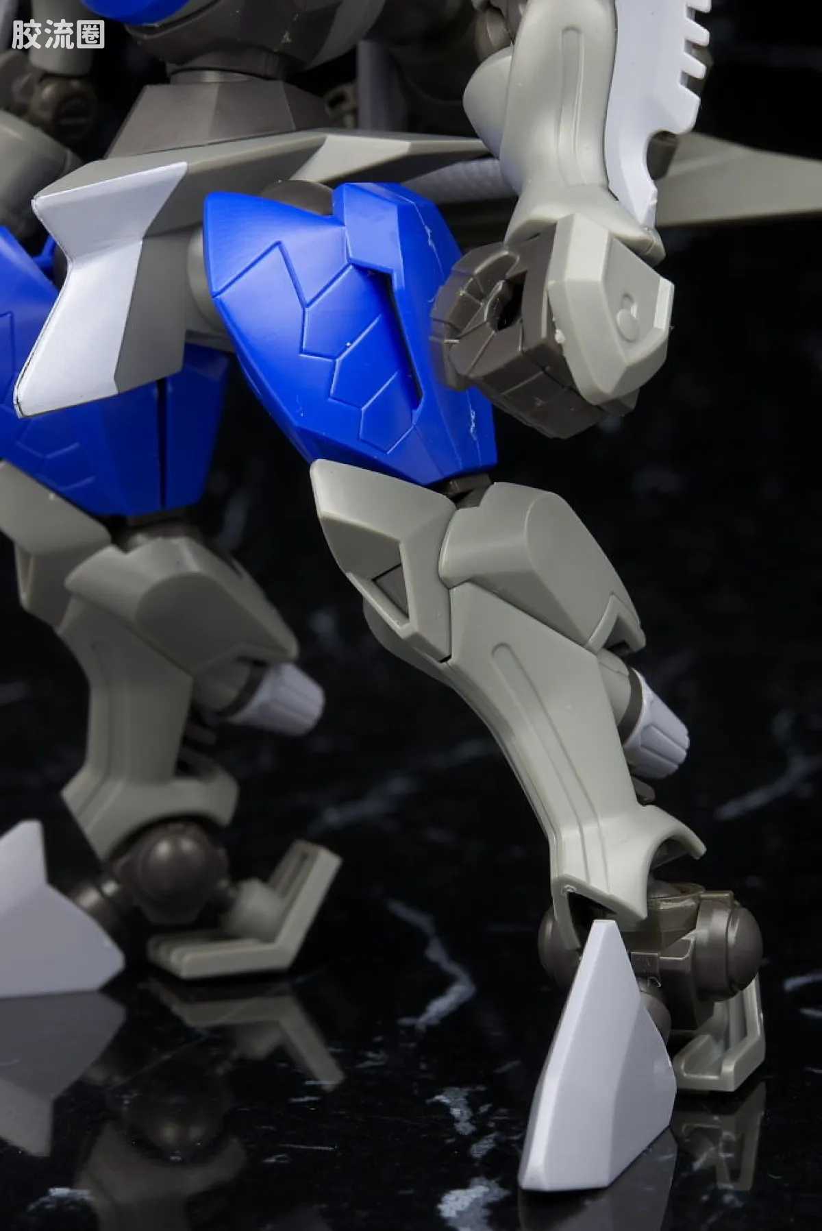 万代纸箱战机系列拼装模型 普通版 045 LBX 瓦尔・斯帕罗斯 - 图片