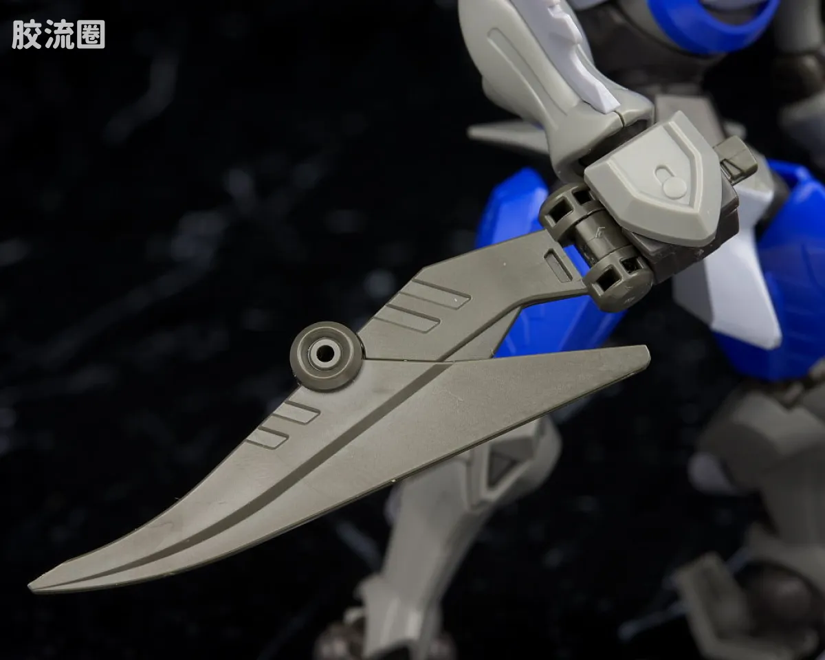 万代纸箱战机系列拼装模型 普通版 045 LBX 瓦尔・斯帕罗斯 - 图片