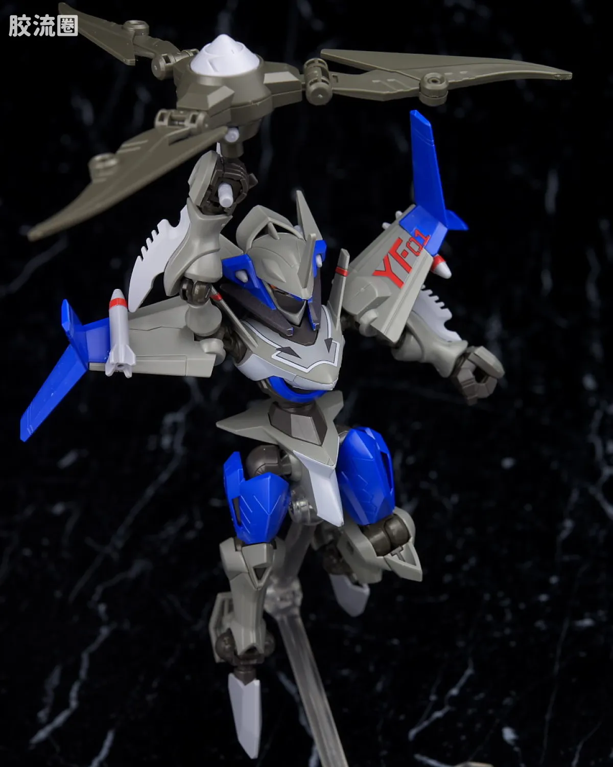 万代纸箱战机系列拼装模型 普通版 045 LBX 瓦尔・斯帕罗斯 - 图片