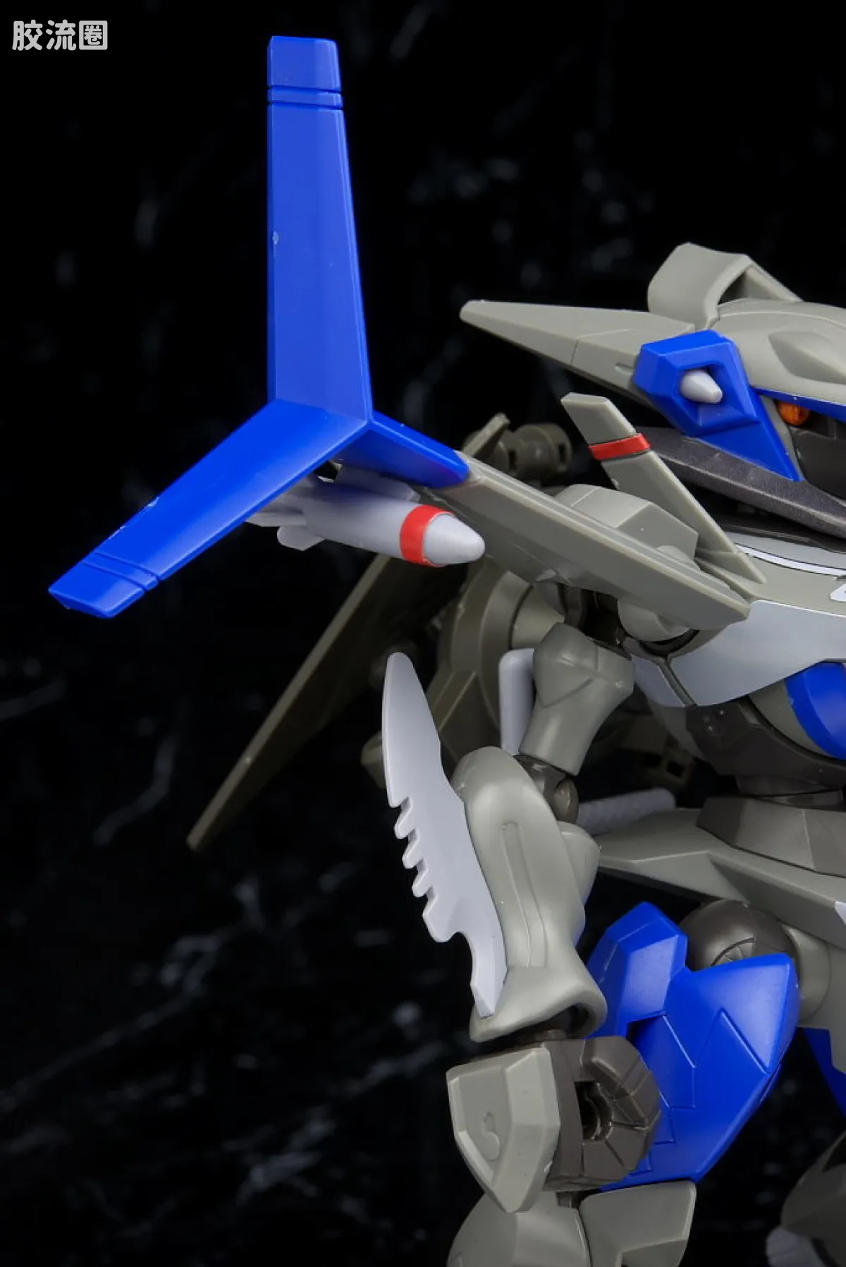 万代纸箱战机系列拼装模型 普通版 045 LBX 瓦尔・斯帕罗斯 - 图片