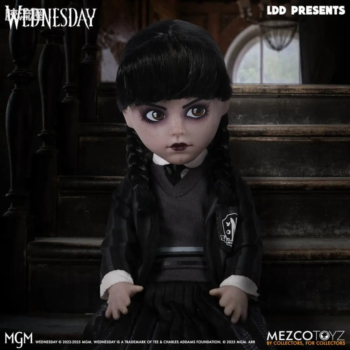 Mezco 娃娃系列 活死人娃娃系列 星期三 - 永莫学院校服 - 图片