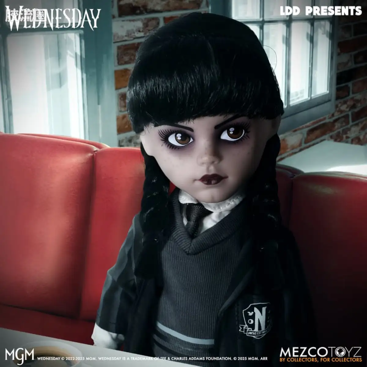 Mezco 娃娃系列 活死人娃娃系列 星期三 - 永莫学院校服 - 图片